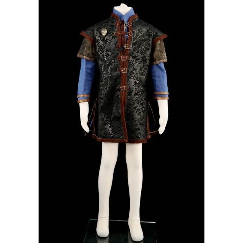 561. Varian Wrynn's (Dylan Schombing) Stormwind Tunic and Shirt ### WARCRAFT (2016)