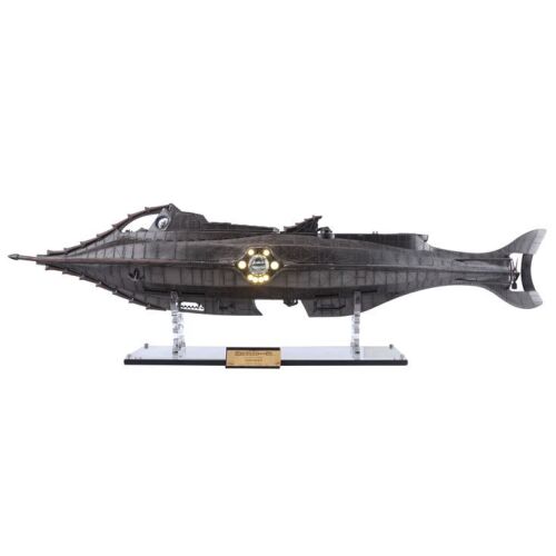 610. eFX Collectibles Light-Up 1:45-Scale Captain Nemo's Nautilus Model Miniature Replica ### 20,000 LEAGUES UNDER THE SEA (1954)