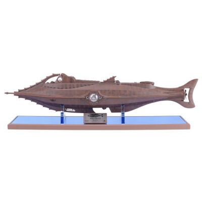 611. Master Replicas 1:70-Scale Nautilus Model Miniature Replica ### 20,000 LEAGUES UNDER THE SEA (1954)