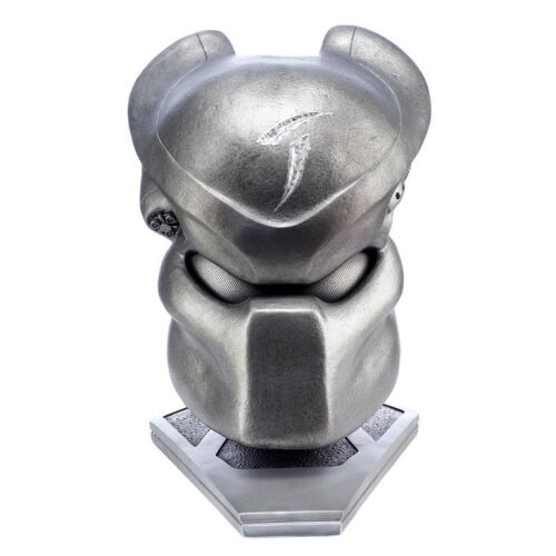 614. Light-Up Sideshow Collectibles Scar Predator Bio-Mask Replica ### AVP: ALIEN VS. PREDATOR (2004)