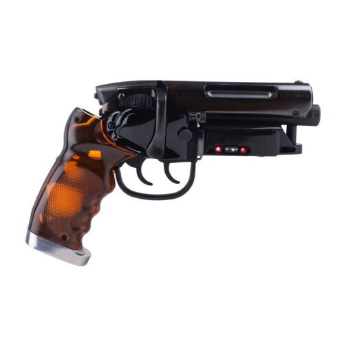 622. Light-Up Tomenosuke Rick Deckard's Blaster Replica ### BLADE RUNNER (1982)