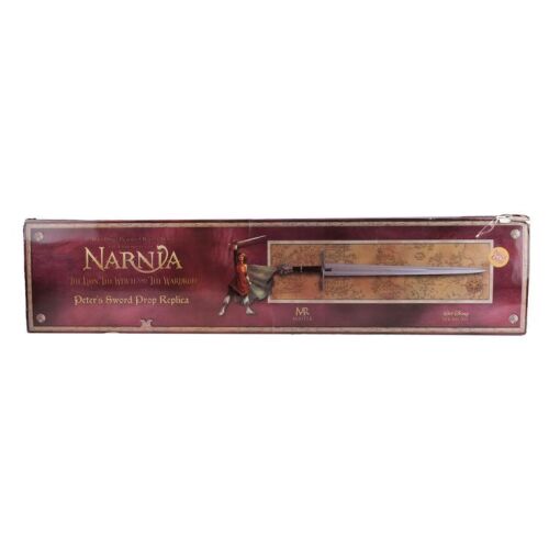 625. Master Replicas Peter's Sword Prop Replica ### THE CHRONICLES OF NARNIA: THE LION, THE WITCH AND THE WARDROBE (2005)