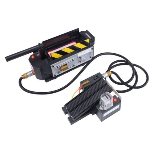 631. Set of Ghostbuster Technology Replicas with Light-Up Ghost Trap Replica ### GHOSTBUSTERS (1984)