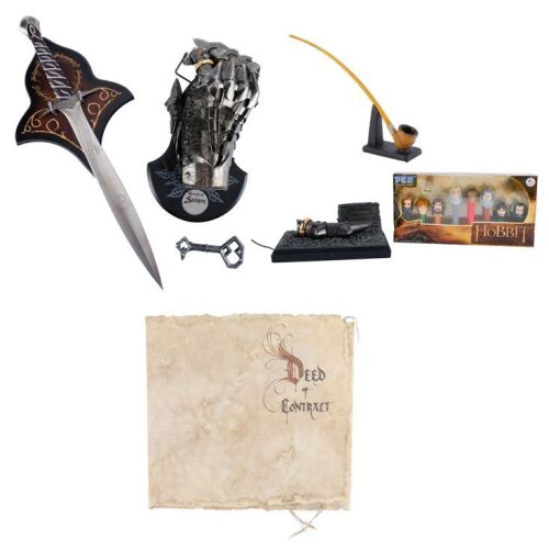 649. Collection of Replicas with Pez Dispensers ### THE HOBBIT: AN UNEXPECTED JOURNEY (2012)/LORD OF THE RINGS: THE FELLOWSHIP OF THE RING (2001)