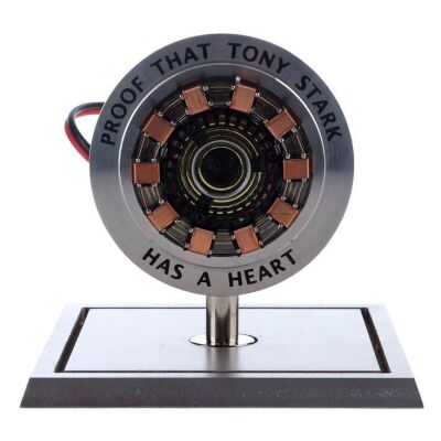 654. Light-Up "Proof That Tony Stark Has a Heart" Arc Reactor Display Replica ### IRON MAN (2008)