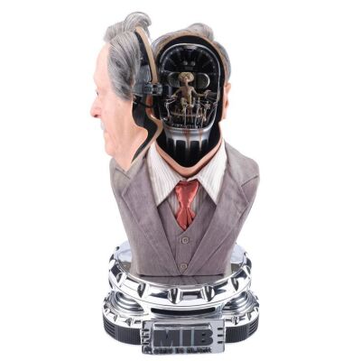 662. Life-Size Light-Up Elite Creature Collectibles Gentle Rosenberg Bust Replica ### MEN IN BLACK (1997)