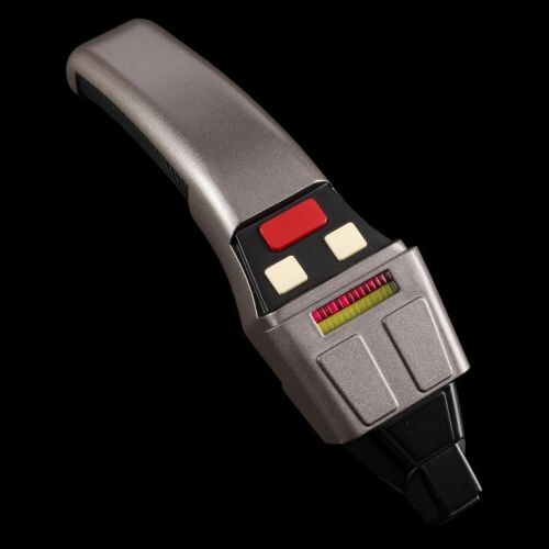 671. Master Replicas Starfleet Type-2 Boomerang Phaser Replica ### STAR TREK: FIRST CONTACT (1996)