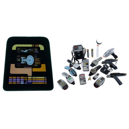 675. Collection of Phaser and Tricorder Replicas ### STAR TREK FRANCHISE (1966-PRESENT)