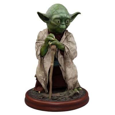684. Life-Size Sideshow Collectibles Yoda Statue ### STAR WARS: THE EMPIRE STRIKES BACK (1980)