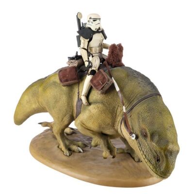 688. Sideshow Collectibles Dewback 1/6 Scale Figure with Sandtrooper ### STAR WARS: A NEW HOPE (1977)