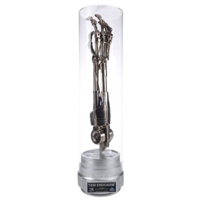 700. Hollywood Collector's Gallery T-800 Endoarm Replica ### TERMINATOR 2: JUDGMENT DAY (1991)