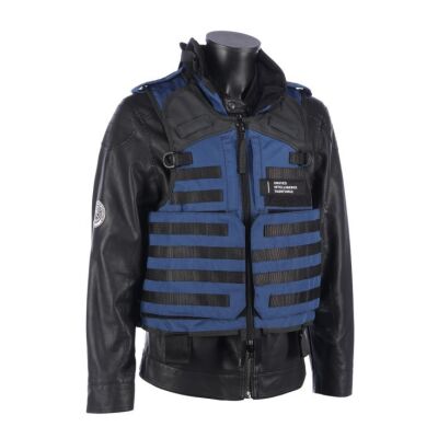 20. UNIT Vest and Jacket ### DOCTOR WHO (TV SERIES, 2005-2022)