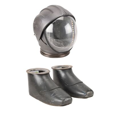 64. Eleventh Doctor's (Matt Smith) Spacesuit Helmet and Boots ### DOCTOR WHO (TV SERIES, 2005-2022)