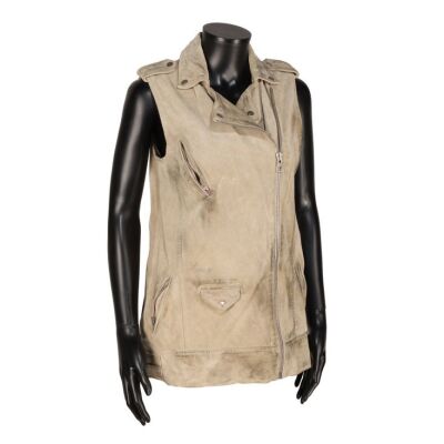 93. The Moment's (Billie Piper) Gilet ### DOCTOR WHO (TV SERIES, 2005-2022)