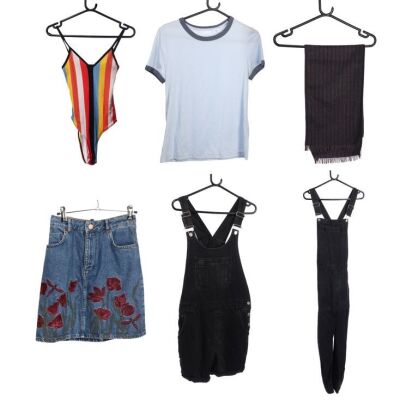 126. Collection of Bill Potts' (Pearl Mackie) 'Knock Knock' and 'Smile' Garments, and Extra Garments ### DOCTOR WHO (TV SERIES, 2005-2022)
