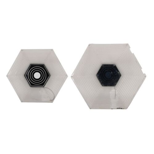 178. Pair of Thirteenth Doctor (Jodie Whittaker) TARDIS Roundels ### DOCTOR WHO (TV SERIES, 2005-2022)