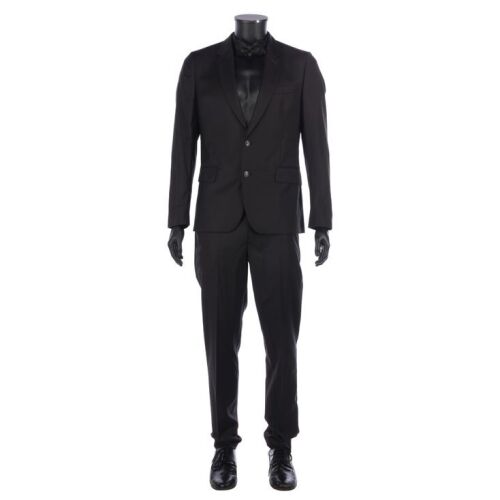182. Ryan Sinclair's (Tosin Cole) 'Spyfall' Ensemble ### DOCTOR WHO (TV SERIES, 2005-2022)