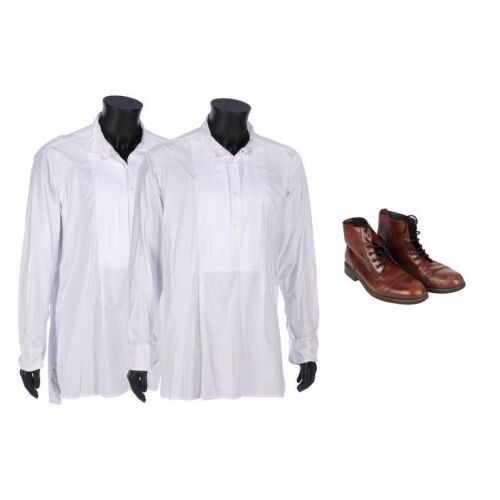 186. Thomas Edison's (Robert Glenister) Garments ### DOCTOR WHO (TV SERIES, 2005-2022)
