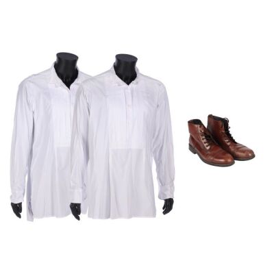 186. Thomas Edison's (Robert Glenister) Garments ### DOCTOR WHO (TV SERIES, 2005-2022)