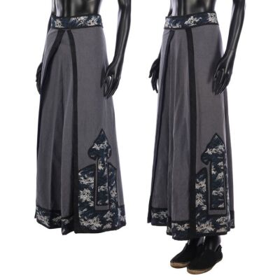 218. Yasmin Khan's (Mandip Gill) 'Legend of the Sea Devils' Skirts ### DOCTOR WHO (TV SERIES, 2005-2022)