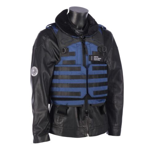 264. UNIT Vest and Jacket ### DOCTOR WHO (TV SERIES, 2005-2022)