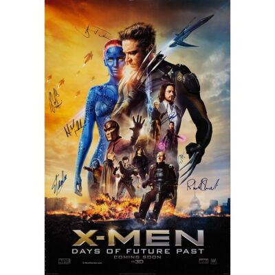269. One Sheet (27" x 40") Signed by Hugh Jackman, Patrick Stewart, Stan Lee, Michael Fassbender, Jennifer Lawrence, Daniel Cudmore, Shawn Ashmore, Ellen Page, James McAvoy (Beckett COA); Internationa ### X-MEN: DAYS OF FUTURE PAST (2014)