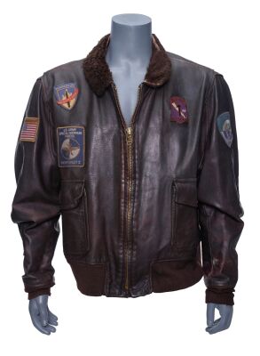 2. Adam Gibson's (Arnold Schwarzenegger) Pilot Bomber Jacket ### THE 6TH DAY (2000)