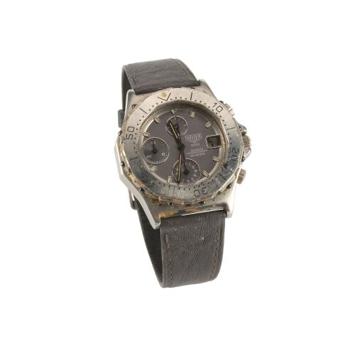 111. Mike Papac Collection: John McClane's (Bruce Willis) TAG Heuer 3000 Professional Quartz Watch ### DIE HARD 2 (1990)