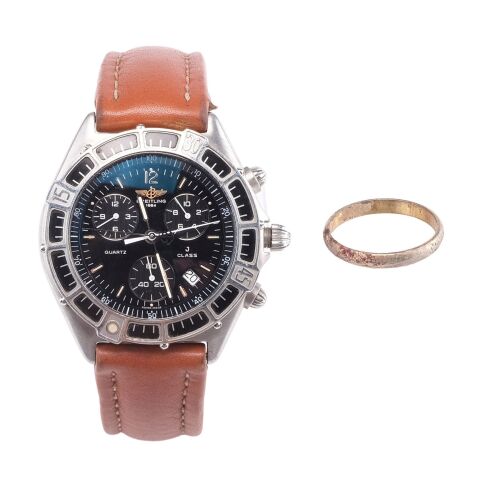 243. Mike Papac Collection: Joe Hallenbeck's (Bruce Willis) Breitling J Class Watch and Wedding Ring ### THE LAST BOY SCOUT (1991)
