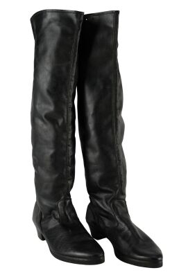 347. Pair of Men's Starfleet Uniform Boots ### STAR TREK: THE ORIGINAL SERIES (T.V. SERIES, 1966 - 1969)
