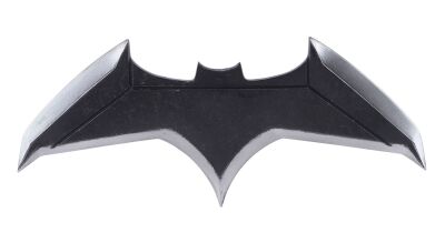 540. Batman's (Ben Affleck) Batarang ### JUSTICE LEAGUE (2017)