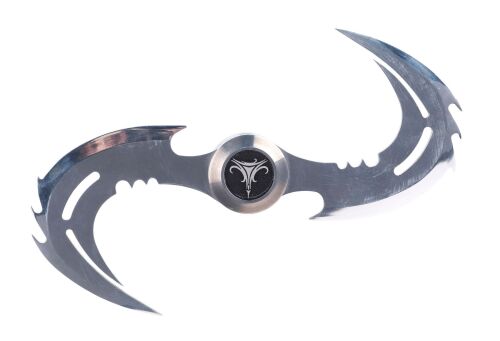 567. Blade's (Wesley Snipes) Spring-Loaded Folding Metal Glaive ### BLADE II (2002)