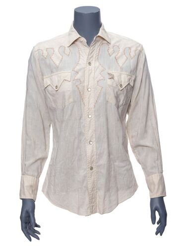 596. Lureen Newsome Twist's (Anne Hathaway) Western Button-down Shirt ### BROKEBACK MOUNTAIN (2005)