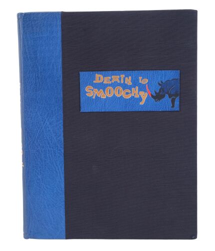 630. Robin Williams-Autographed Bound Script ### DEATH TO SMOOCHY (2002)