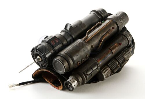 647. Z.E.D.'s (Jeff Kober) Light-Up Bio Mechanical Arm ### EARTH 2 (1994)