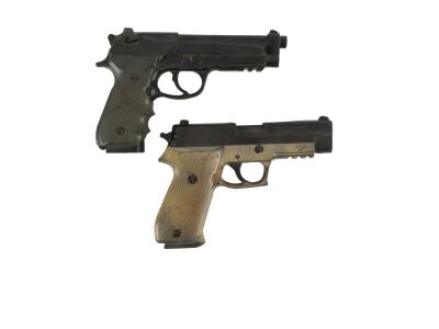 749. Mike Papac Collection: John McClane's (Bruce Willis) Stunt SIG-Sauer P220 Combat and Jack McClane's (Jai Courtney) Stunt Beretta 92FS ### GOOD DAY TO DIE HARD (2013)