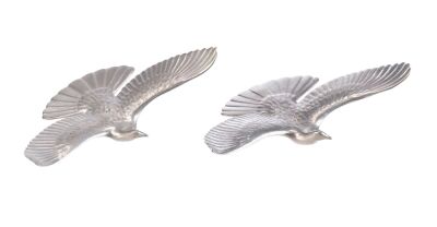 788. Kevin McAllister's (Macaulay Culkin) Pair of Metal Turtle Dove Ornament Prototypes ### HOME ALONE 2: LOST IN NEW YORK (1992)