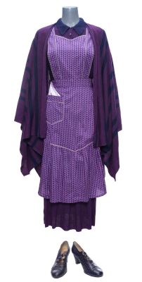 798. Florence Zimmerman's (Cate Blanchett) Kitchen Cardigan Ensemble ### THE HOUSE WITH A CLOCK IN ITS WALLS (2018)