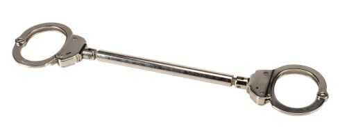 849. Judge Dredd's (Sylvester Stallone) Metal Handcuffs ### JUDGE DREDD (1995)
