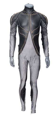 873. Lawrence Angelo's (Pierce Brosnan) VR Bodysuit ### THE LAWNMOWER MAN (1992)