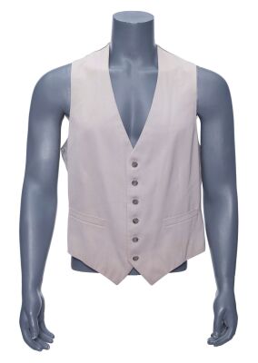 891. Thomas Magnum's (Tom Selleck) "The Hotel Dick" Vest ### MAGNUM, P.I. (T.V. SERIES, 1980 - 1988)