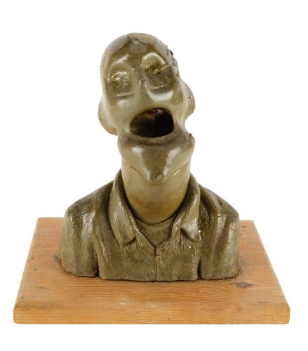 942. Edgar (Vincent D'Onofrio) Face Pulled Back Maquette ### MEN IN BLACK (1997)