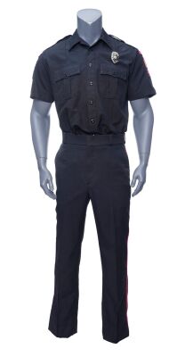 955. Sonny Grotowski's (Heath Ledger) Correction Officer Ensemble ### MONSTER'S BALL (2001)