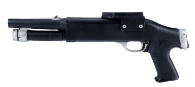 1042. Lieutenant Mike Harrigan's (Danny Glover) SFX Breakaway Benelli M1 Super 90 "Entry" Shotgun ### PREDATOR 2 (1990)