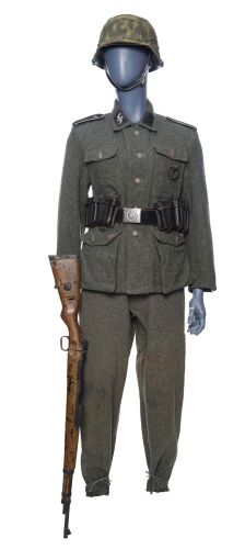 1066. German SS Uniform with Stunt Karabiner 98k ### SAVING PRIVATE RYAN (1998)