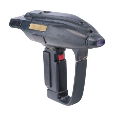 1139. Romulan Disruptor Pistol ### STAR TREK: THE NEXT GENERATION (T.V. SERIES, 1987 - 1994)