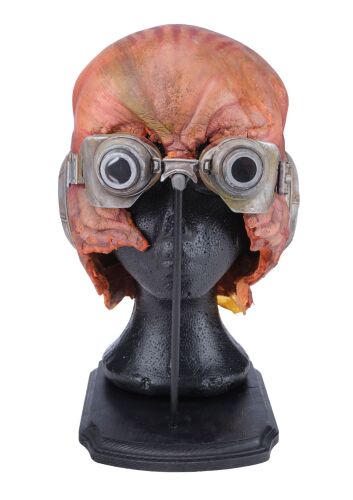 1204. Star Wars: Bounty Hunter Commercial Alien Prosthetic ### STAR WARS FRANCHISE (1977 - PRESENT)
