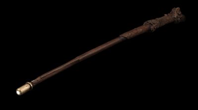 186. Harry Potter's (Daniel Radcliffe) Light-Up SFX Wand ### HARRY POTTER AND THE PRISONER OF AZKABAN (2004)