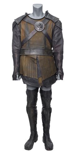 Lot #7: House of Mo'Kai Light Brown Costume ### STAR TREK: DISCOVERY (TV SERIES, 2017-2024)