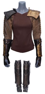 Lot #15: House of Kor Costume Components ### STAR TREK: DISCOVERY (TV SERIES, 2017-2024)